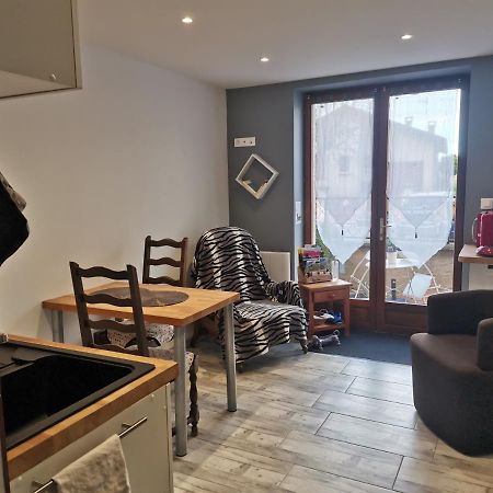 Le Pommiers Apartment Ngoại thất bức ảnh