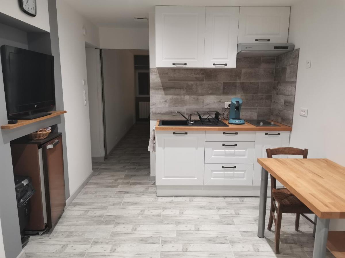 Le Pommiers Apartment Ngoại thất bức ảnh